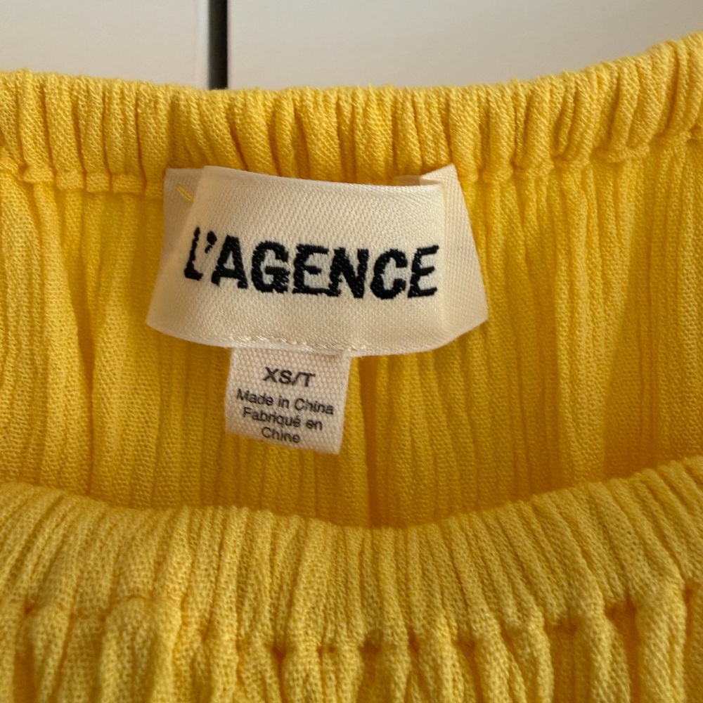 L'AGENCE Callan Off The Shoulder Women's Top in Yellow Size XS - Picture 3 of 8